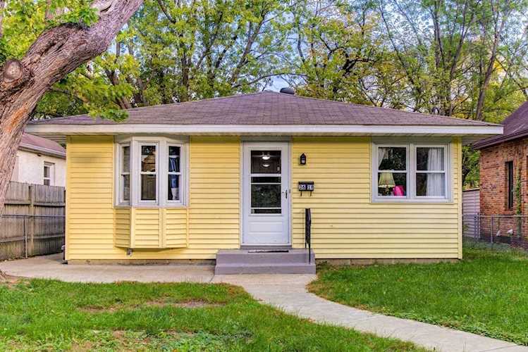 3618 Indiana Avenue N Robbinsdale, MN 55422