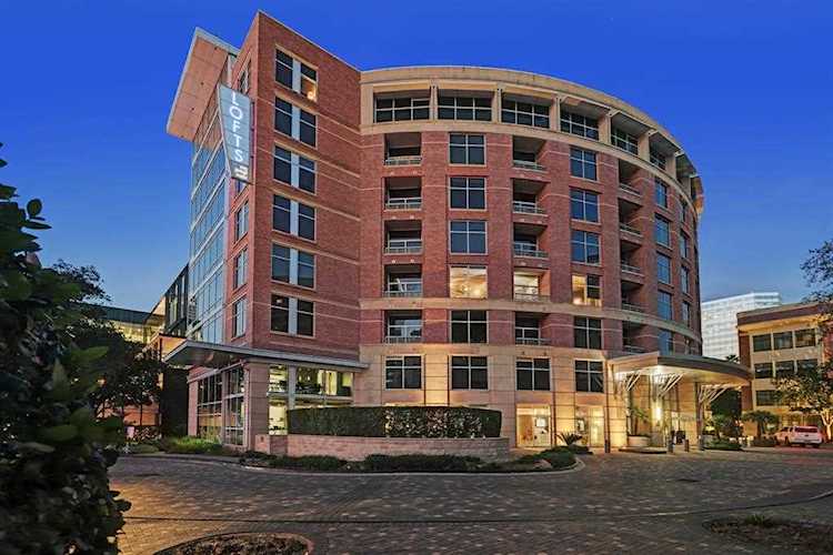 1901 Post Oak Blvd Houston, TX 77056