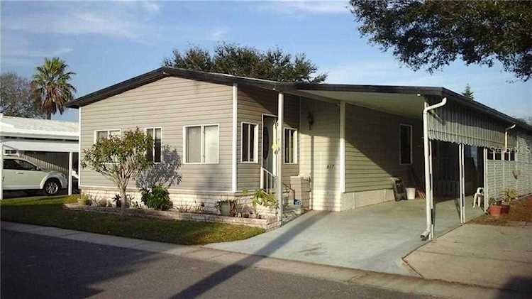317 Bass Ct Oldsmar, FL 34677