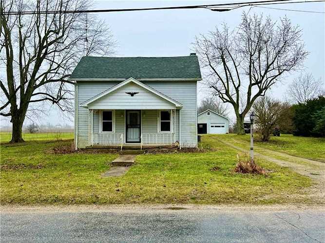 12623 W Windsor Rd Parker City, IN 47368 | MLS 21830885 Photo 1