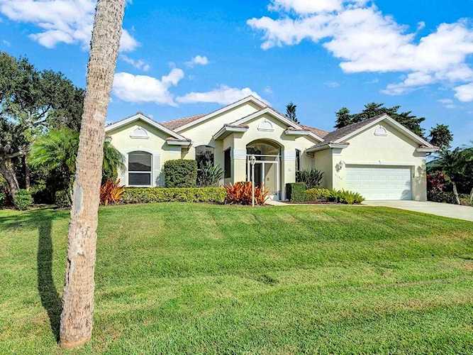 3180 73rd Place Vero Beach, FL 32967 | MLS 248706 Photo 1