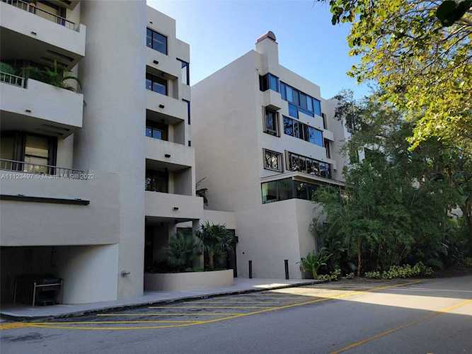 141 Crandon Blvd #344 Key Biscayne, FL 33149