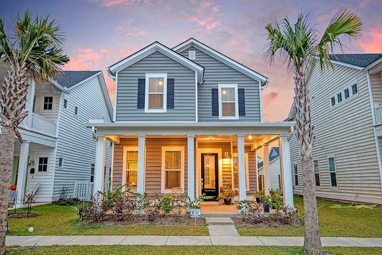 111 Country Gate Ln Summerville, SC 29485