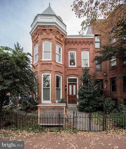 251 8th Washington, DC 20002