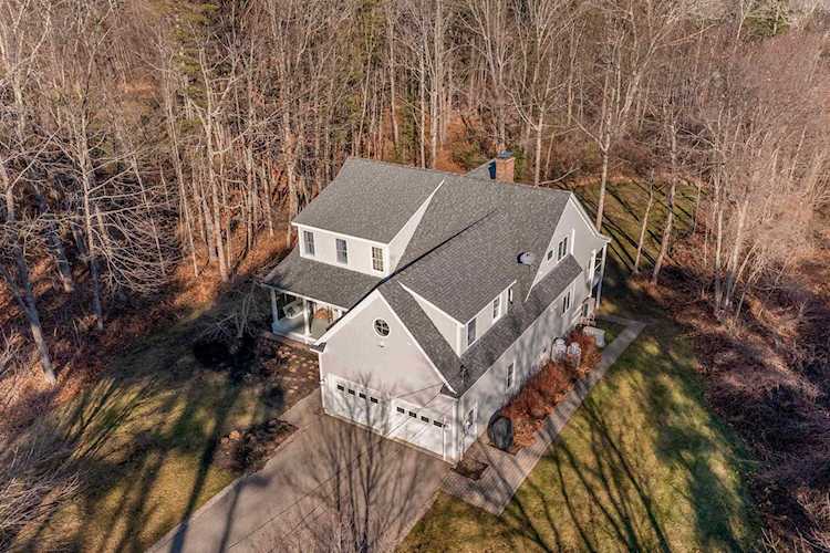 36 Godfrey Cove Rd York, ME 03909
