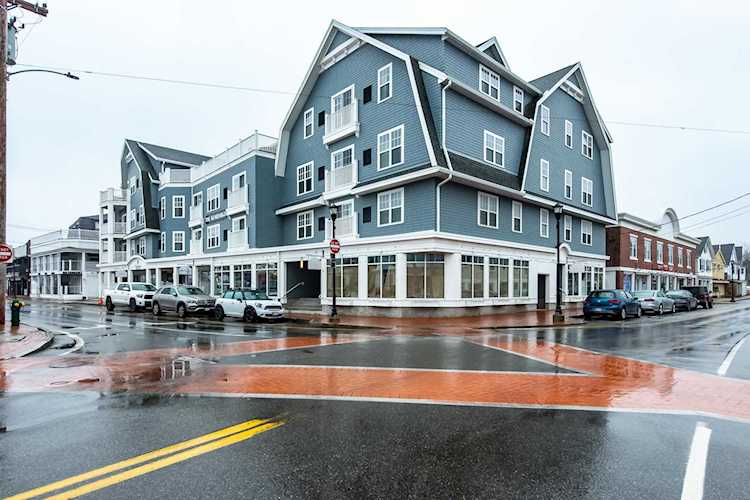 1 Ocean Ave #402/404 York, ME 03909