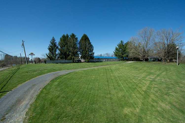 2775 N Jefferson St Lewisburg, WV 24901