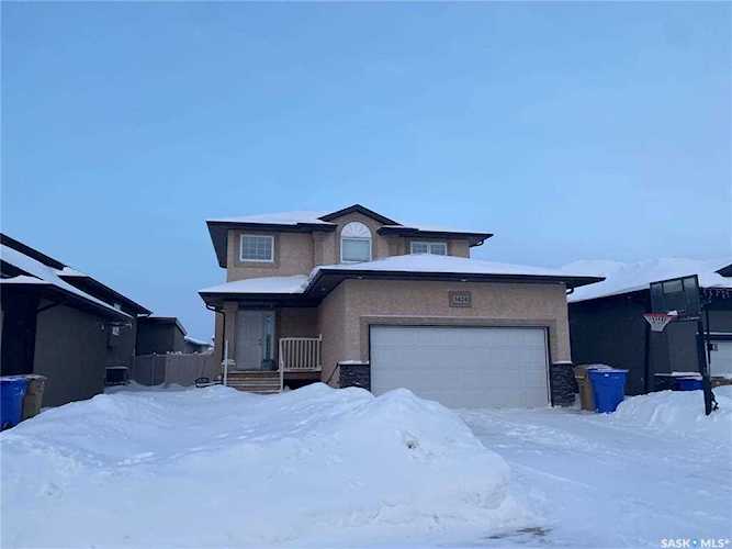 3424 Valley Green Way Regina, SK S4V 1L4
