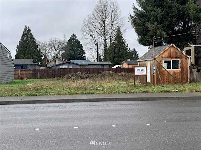 1127 S Gold St Centralia, WA 98531