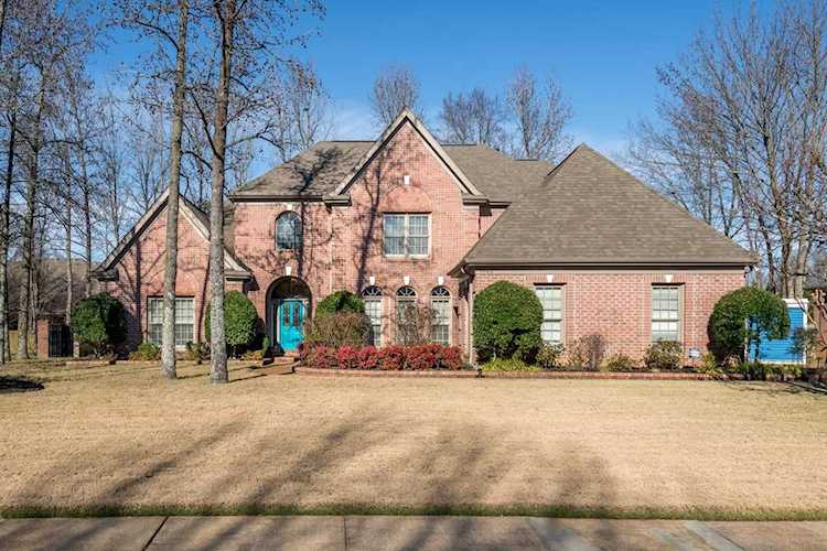 9500 Grove Trail Ln Germantown, TN 38139