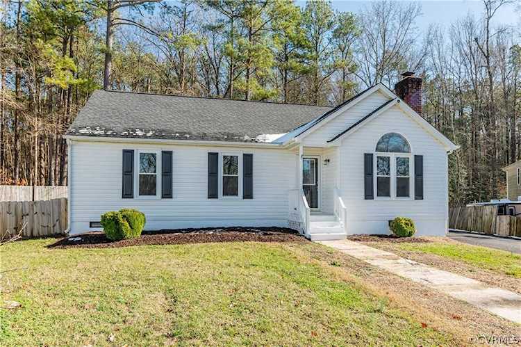 3139 Gregwood Rd Midlothian, VA 23112