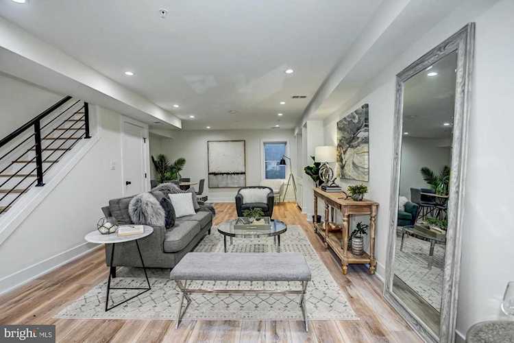 1110 6th St #1 Washington, DC 20001