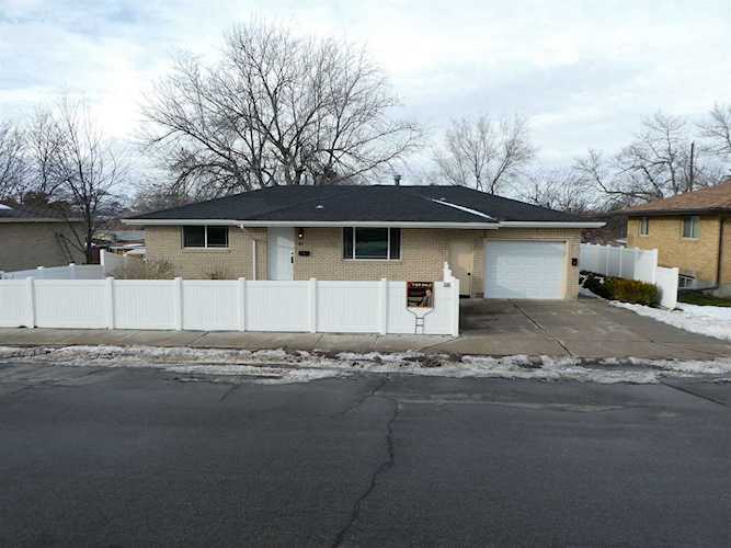 61 Purkey Ave. Pocatello, ID 83201