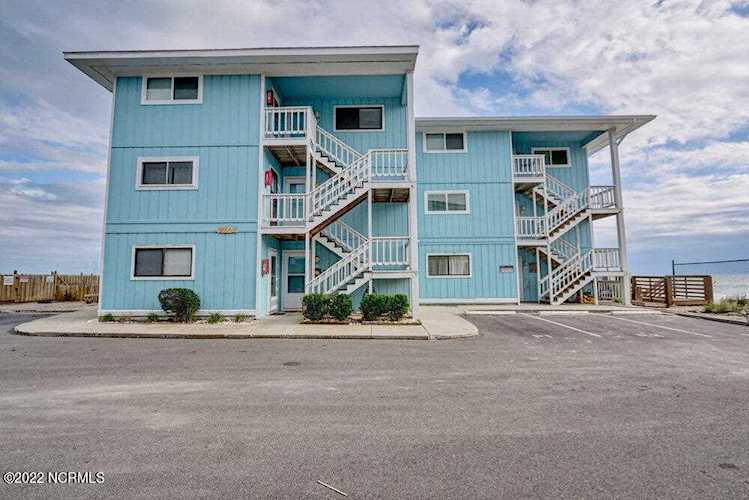 1437 Fort Fisher Boulevard Kure Beach, NC 28449