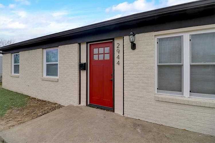 2944 Mildred Dr Indianapolis, IN 46222 | MLS 21832705 Photo 1
