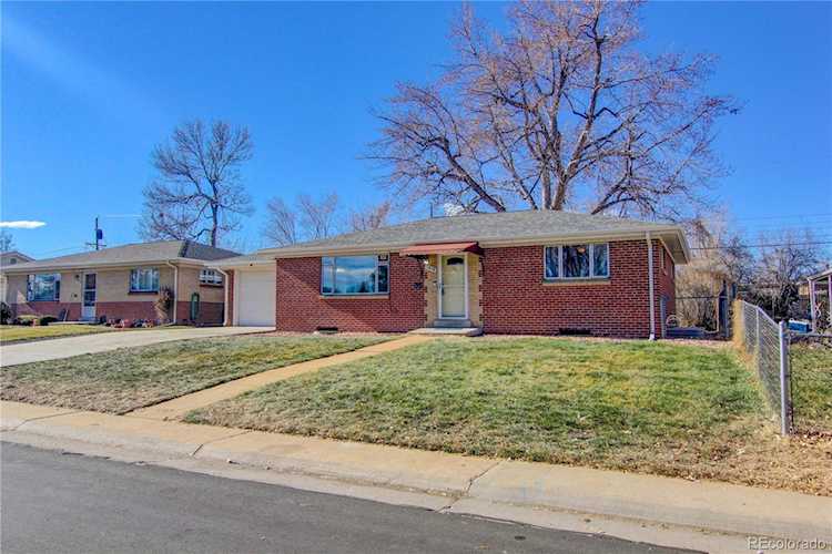 1515 S Chase Ct Lakewood, CO 80232 | MLS® 4126623 Photo 1