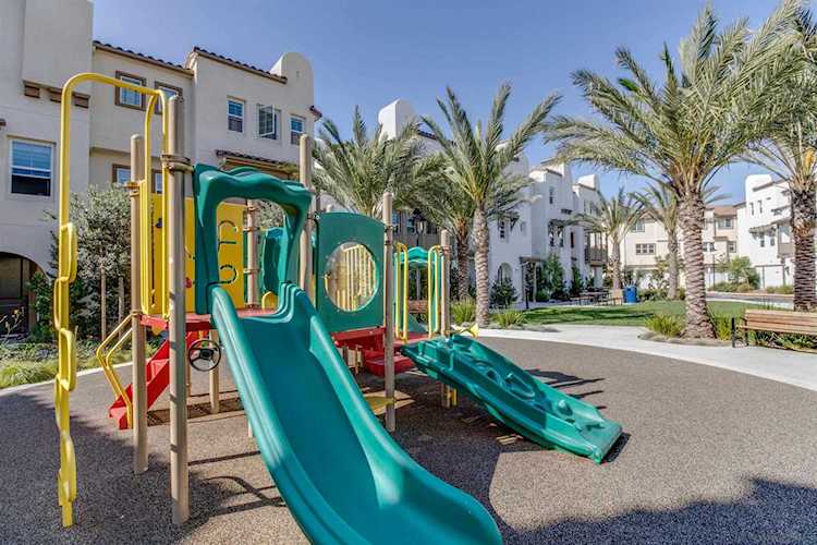 12962 Peppergrass Creek Gate #43 San Diego, CA 92130