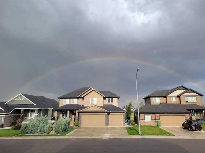 364 Boulder Creek Crescent S Langdon, AB T0J 1X3