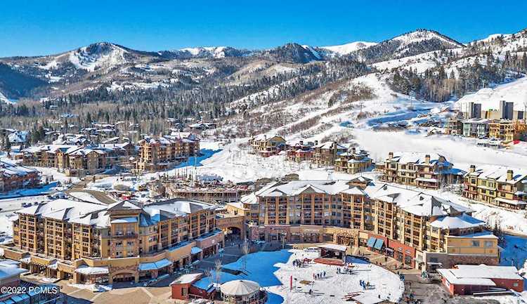3720 N Sundial Ct Park City, UT 84098