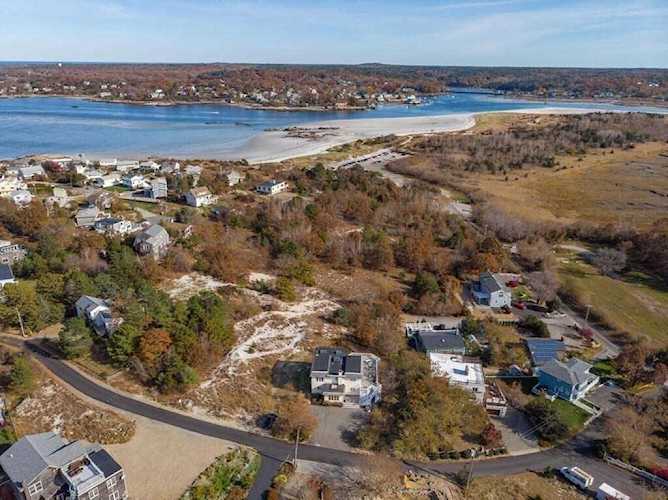 24 Waterman Road Gloucester, MA 01930