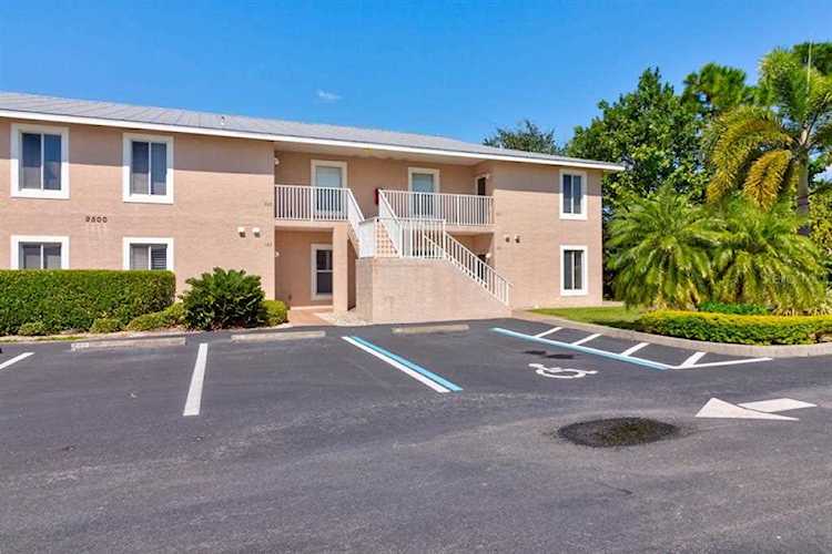 9500 Fiddlers Green CIRCLE #101 Rotonda West, FL 33947