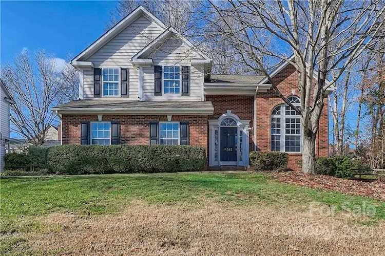 541 Whitehead Ct Fort Mill, SC 29708