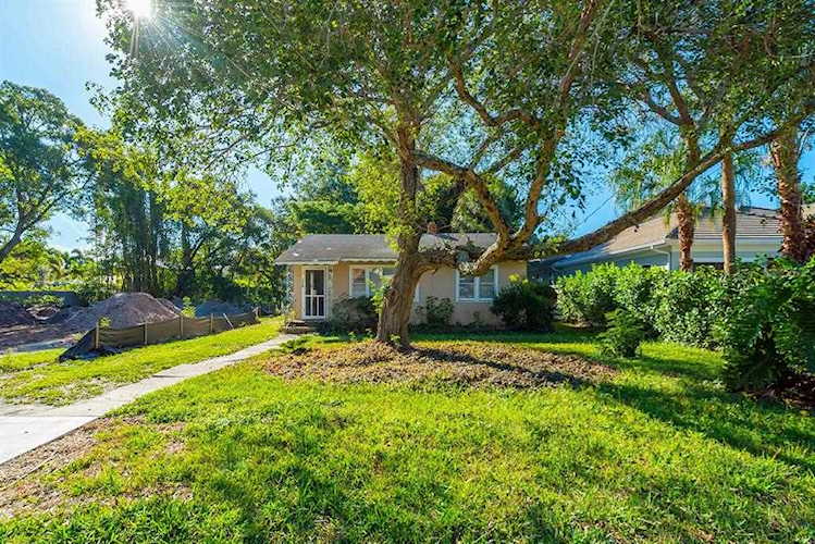 1734 Alta Vista St Sarasota, FL 34236