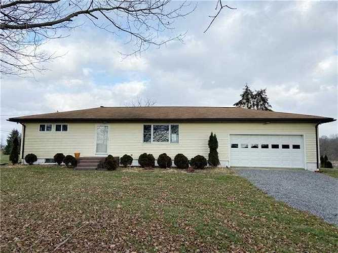 2421 Mercer Butler Pike Grove City Mercer PA 16127 160,000