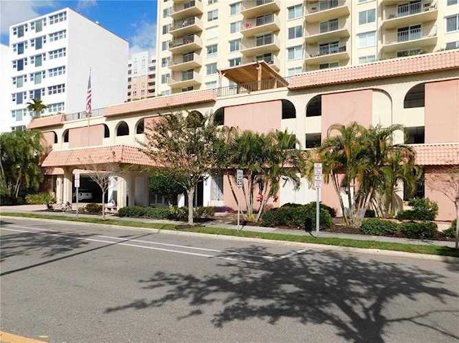 101 S Gulfstream Ave #16H Sarasota, FL 34236