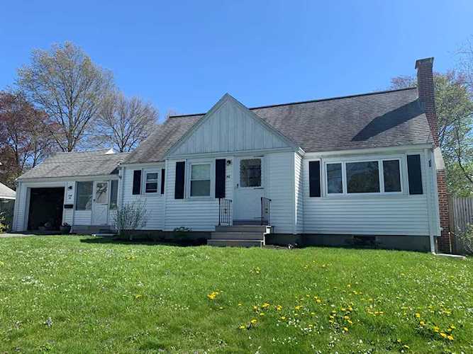 46 Dunster Rd Framingham, MA 01702