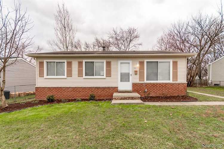 1332 Andrea St Ypsilanti Twp, MI 48198 | MLS 2210099873 Photo 1