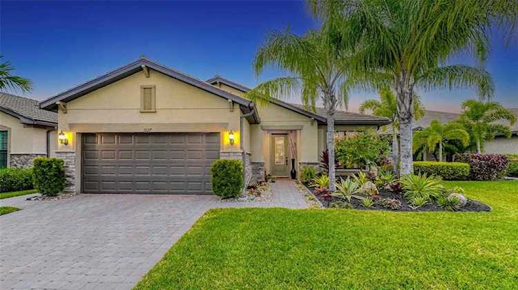 11127 Shearwater Ct Sarasota, FL 34238