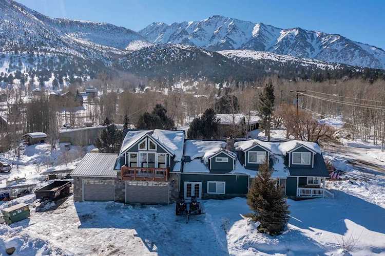 47 Hilton Creek Crowley Lake, CA 93546