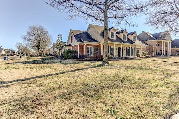 1638 Stanhope Cv Collierville, TN 38017