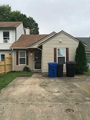 196 Wiley Place Virginia Beach, VA 23452