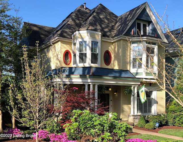 1296 Willow Ave Louisville, KY 40204