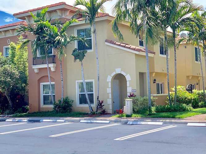 101 Monterey Bay Drive Boynton Beach, FL 33426