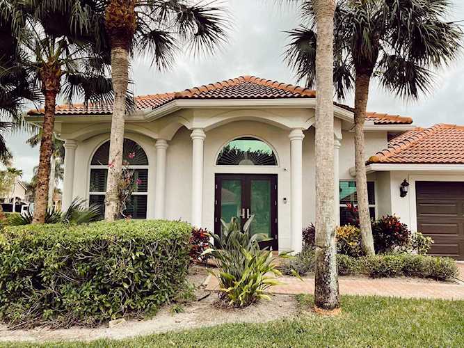 19827 Dinner Key Drive Boca Raton, FL 33498