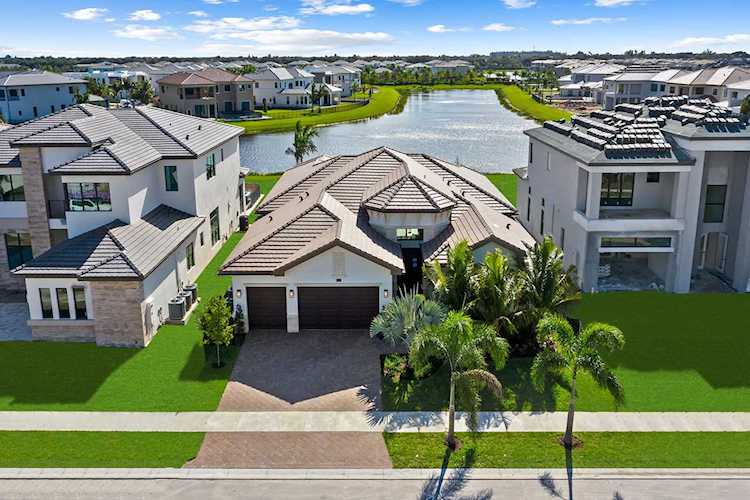 9642 Chianti Classico Terrace Boca Raton, FL 33496