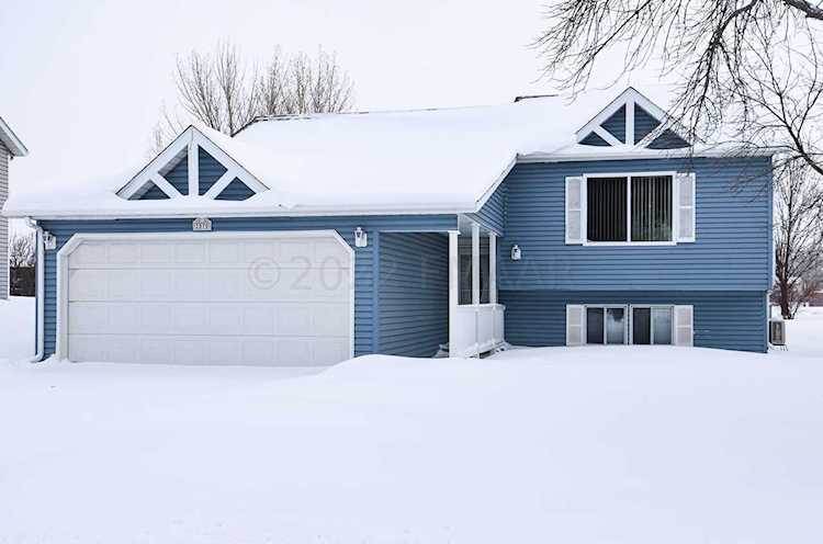 2870 26th Street Circle S Moorhead, MN 56560 | MLS 22-47 Photo 1