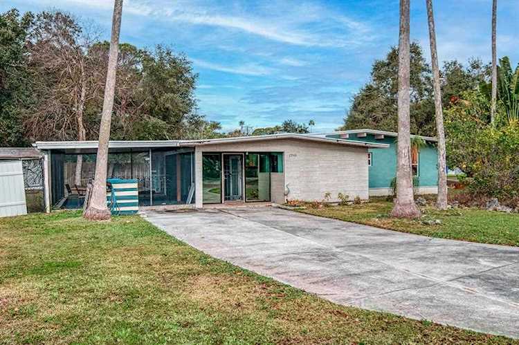 1798 Pasadena Dr Dunedin, FL 34698