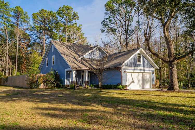 996 Theodore Rd Awendaw, SC 29429