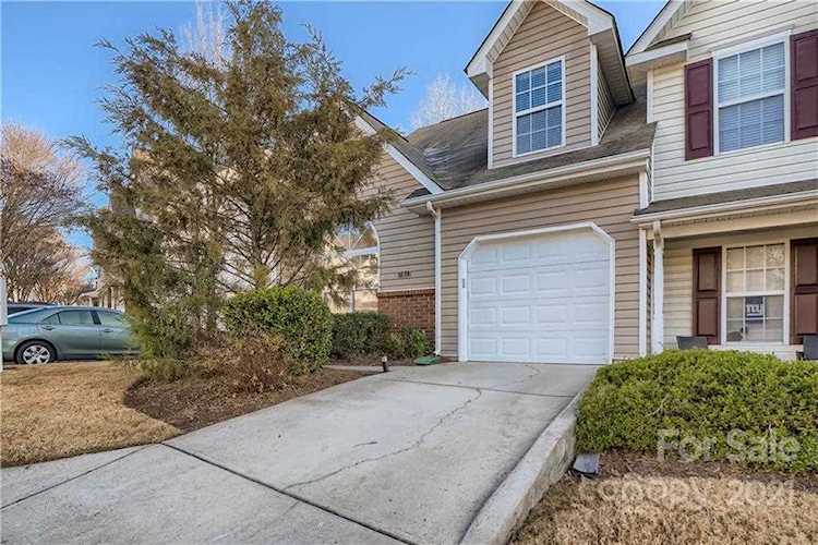 786 Rock Lake Glen Fort Mill, SC 29715