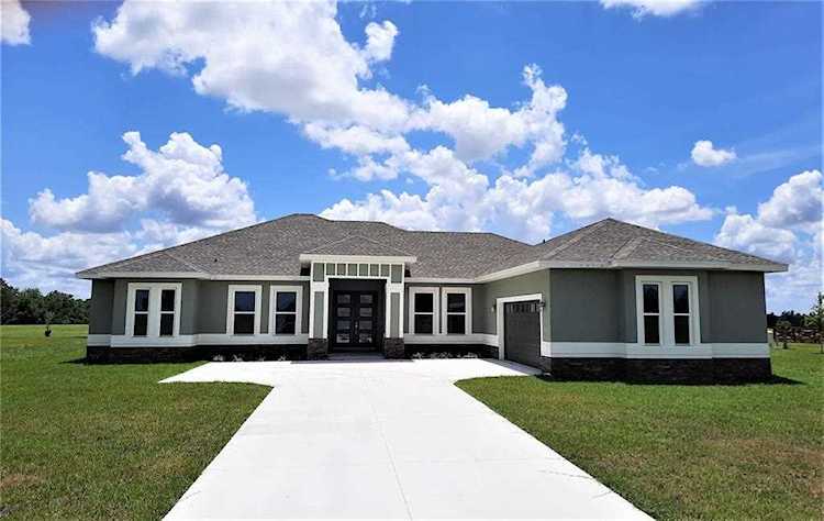 32918 Drake Estates WAY Dade City, FL 33525