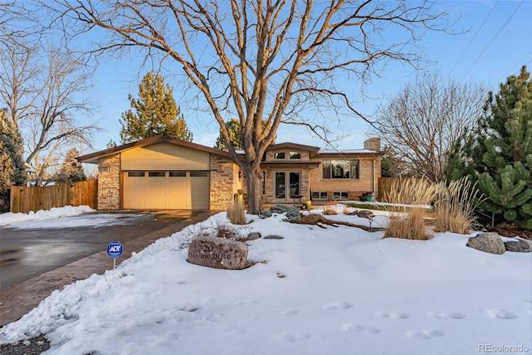 20 Skyline Dr Wheat Ridge, CO 80215