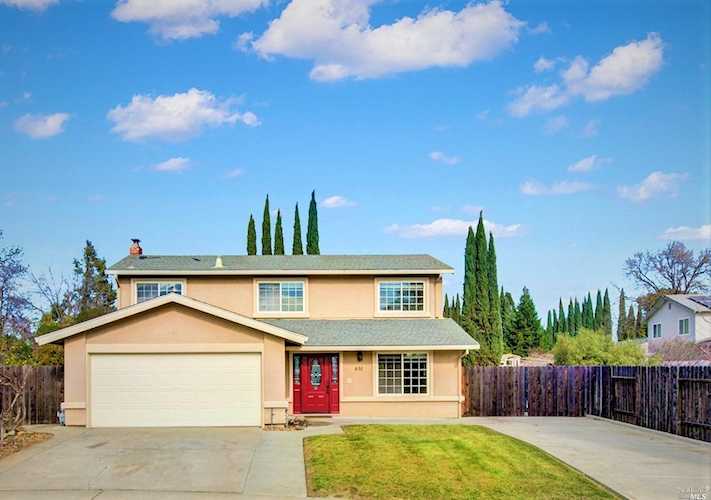 610 Cambria Court Vacaville, CA 95687
