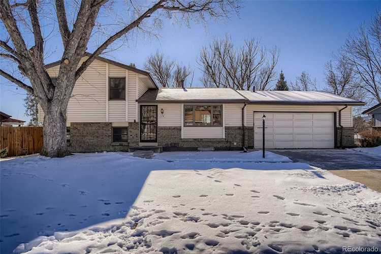8898 W Harvard Place Lakewood, CO 80227