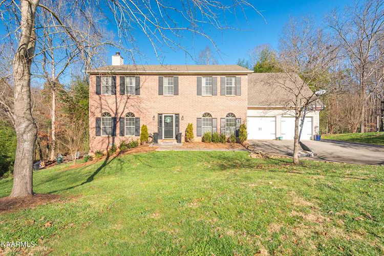 9937 Sierra Vista Ln Knoxville, TN 37922