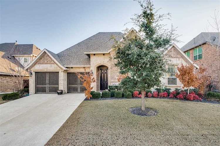 8274 Sylvan Dale Road Frisco, TX 75036