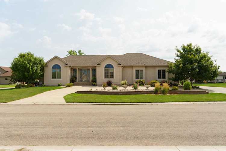 513 NW 5th St Dilworth, MN 56529 | MLS 21-5332 Photo 1